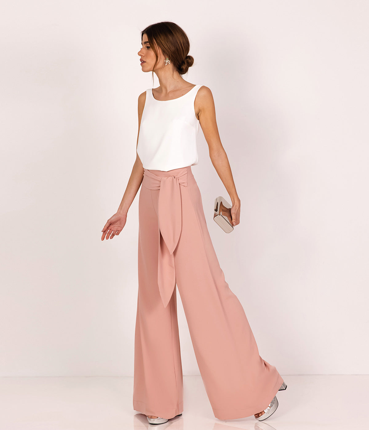 LANGE HOSE ZUM SCHNÜREN